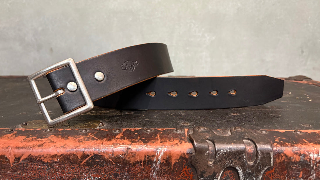 アメリカンワークマンシップを体現する代表的なアイテム、Garrison Belt ～Flagship Store～