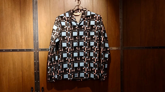 JELADOの拘りの詰まったヴィンセントシャツ～～Flagship store～