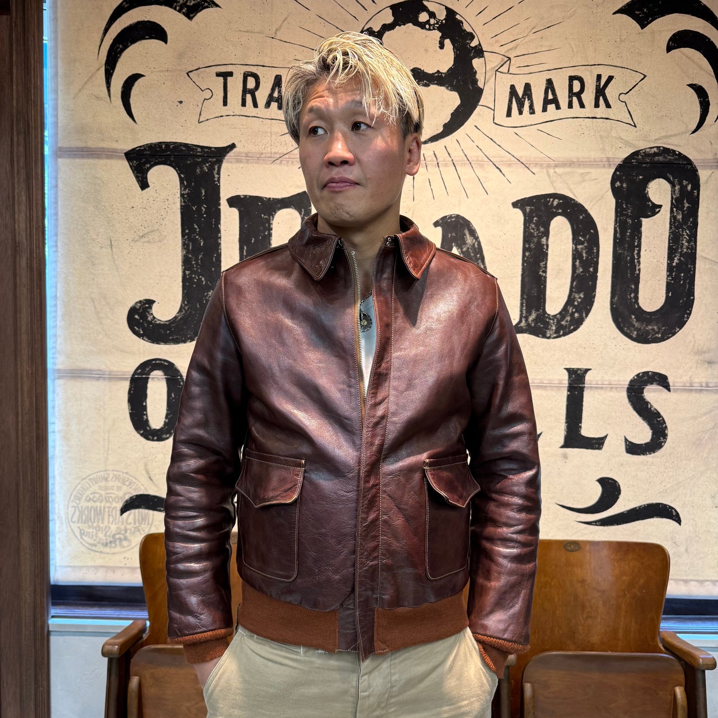 Rainbow Country "TYPE A-2"ROUGH WEAR CLOTHING CO.CONTRACT NO. 42-1401P Horse Hide Tabaco Brown【RCL-10071】