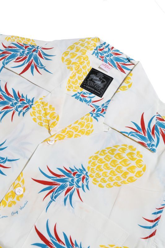 Kona Bay Hawaii Pineapple Aloha Shirt (パイナップルアロハシャツ)【BK-RA2004】