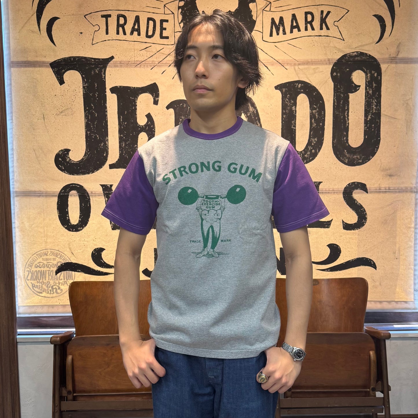 Strong Gum Tee【AB12230】