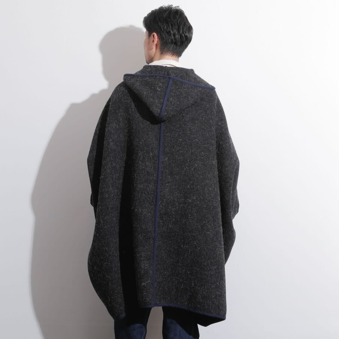 The 2 Monkeys Montagnard Poncho【TM12443】