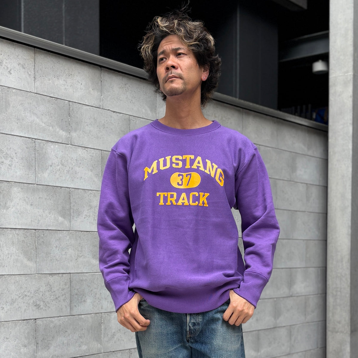 Warm Up MUSTANG Print【AB23207】