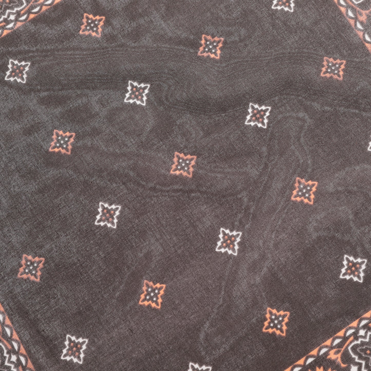 【Coming Soon】Geometric Flolal Selvedge Bandana【JDG94648】