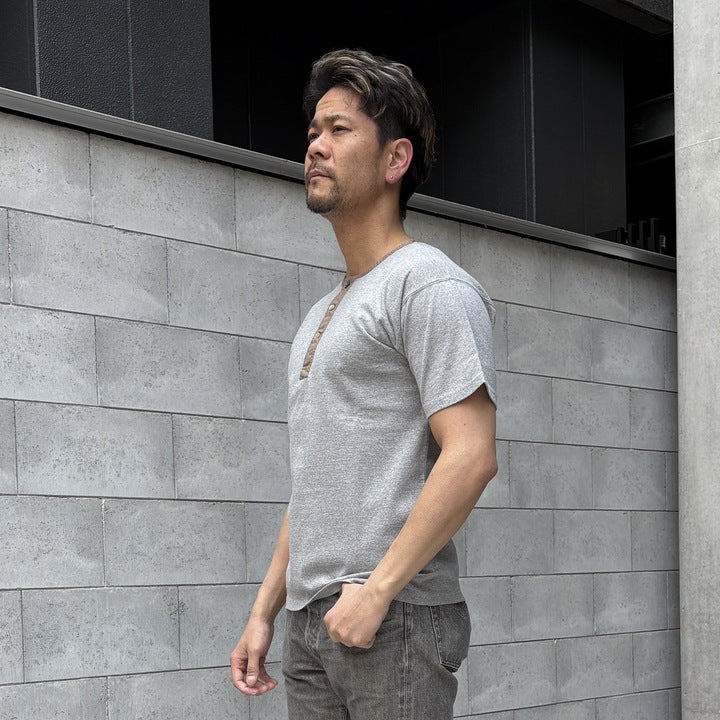 The 2 Monkeys Classic Henley Shirt【TM12244】
