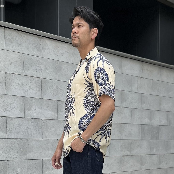 Kona Bay Hawaii　Kiilani Pineapple 【BK-RA2402】